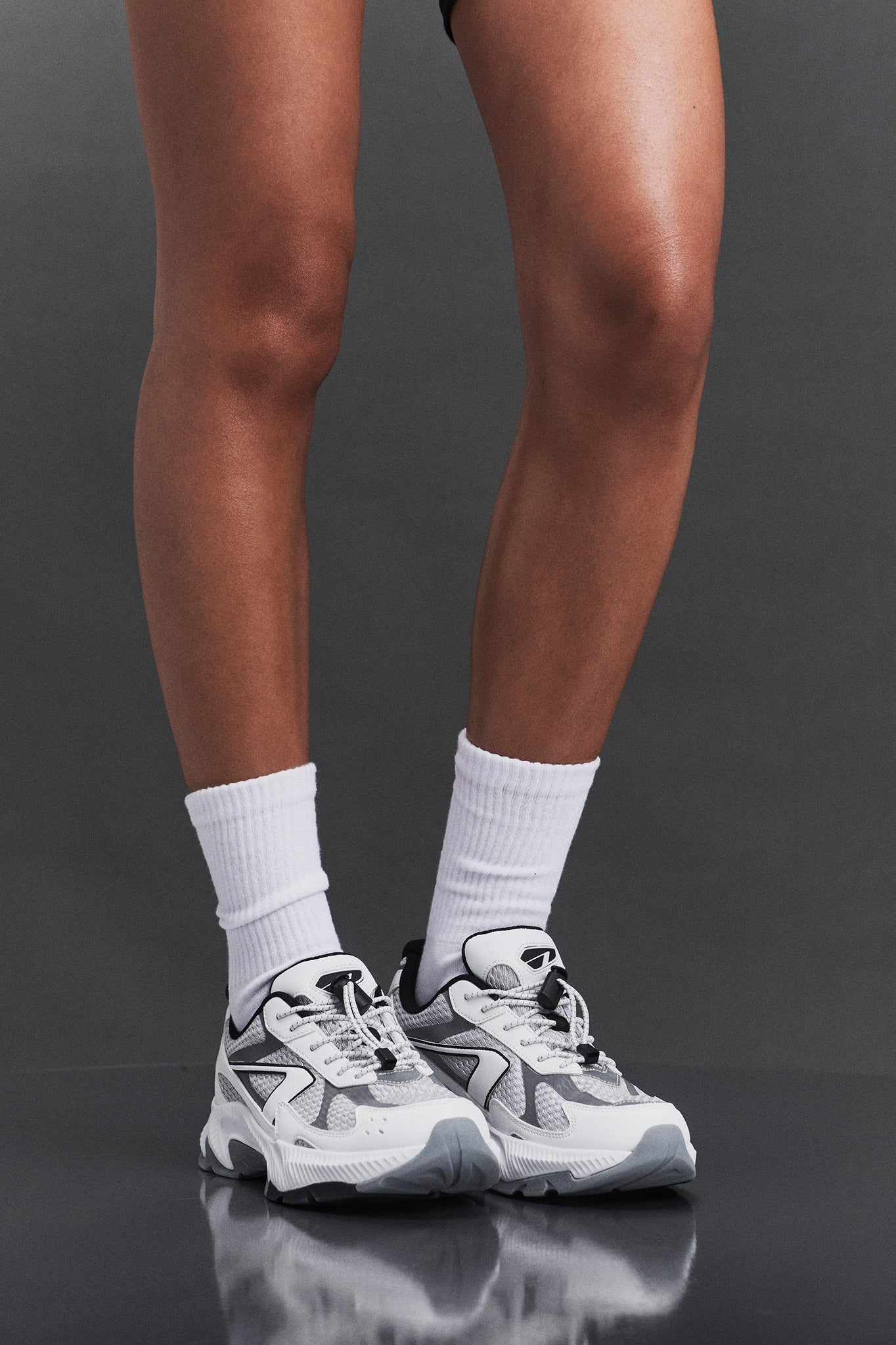 ARKK Essential Line Forma Runner | White Silver | Women Forma Runner